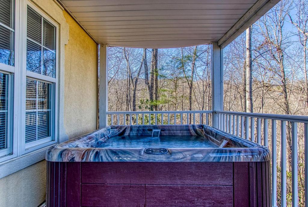 Ober Hideaway, Hot Tub, Wifi, 1089 Free Tickets Each Paid Day, Dollywood And More Gatlinburg Extérieur photo