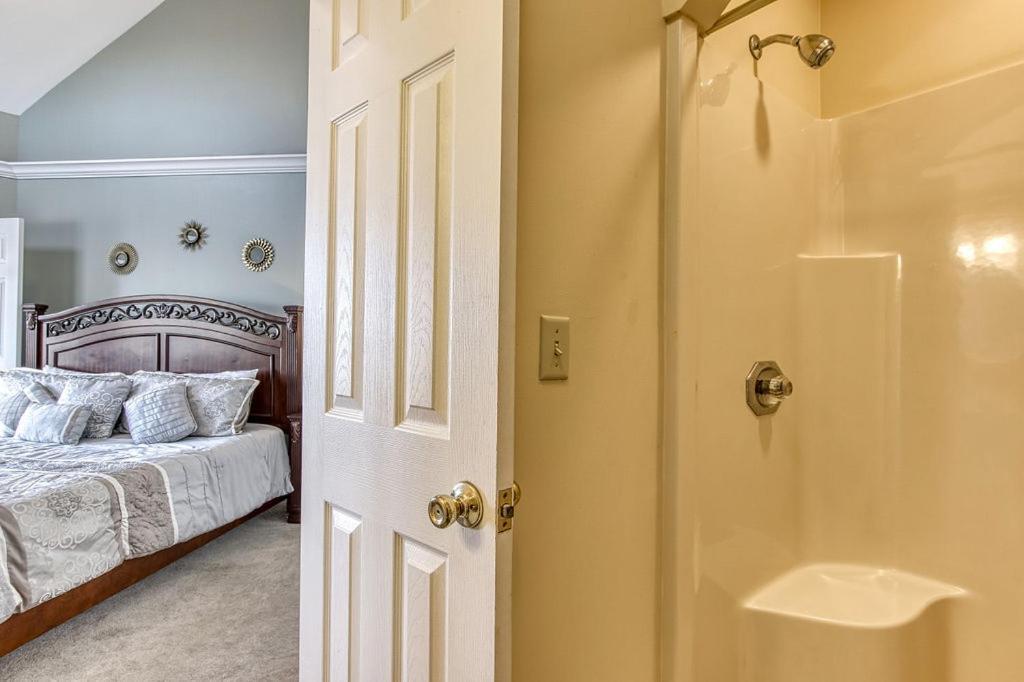 Ober Hideaway, Hot Tub, Wifi, 1089 Free Tickets Each Paid Day, Dollywood And More Gatlinburg Extérieur photo