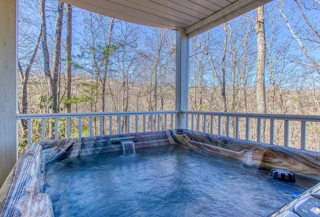 Ober Hideaway, Hot Tub, Wifi, 1089 Free Tickets Each Paid Day, Dollywood And More Gatlinburg Extérieur photo